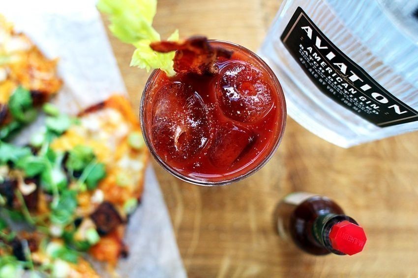 Pizza & Drinks - velbekomme Pizza & Drinks - velbekomme